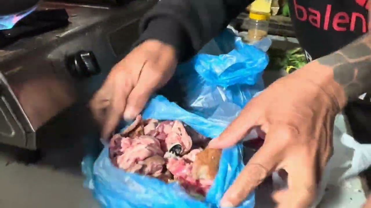 खसीको मासुको झोल।Mutton Curry|Raj Vlogs|Mutton Recipe 