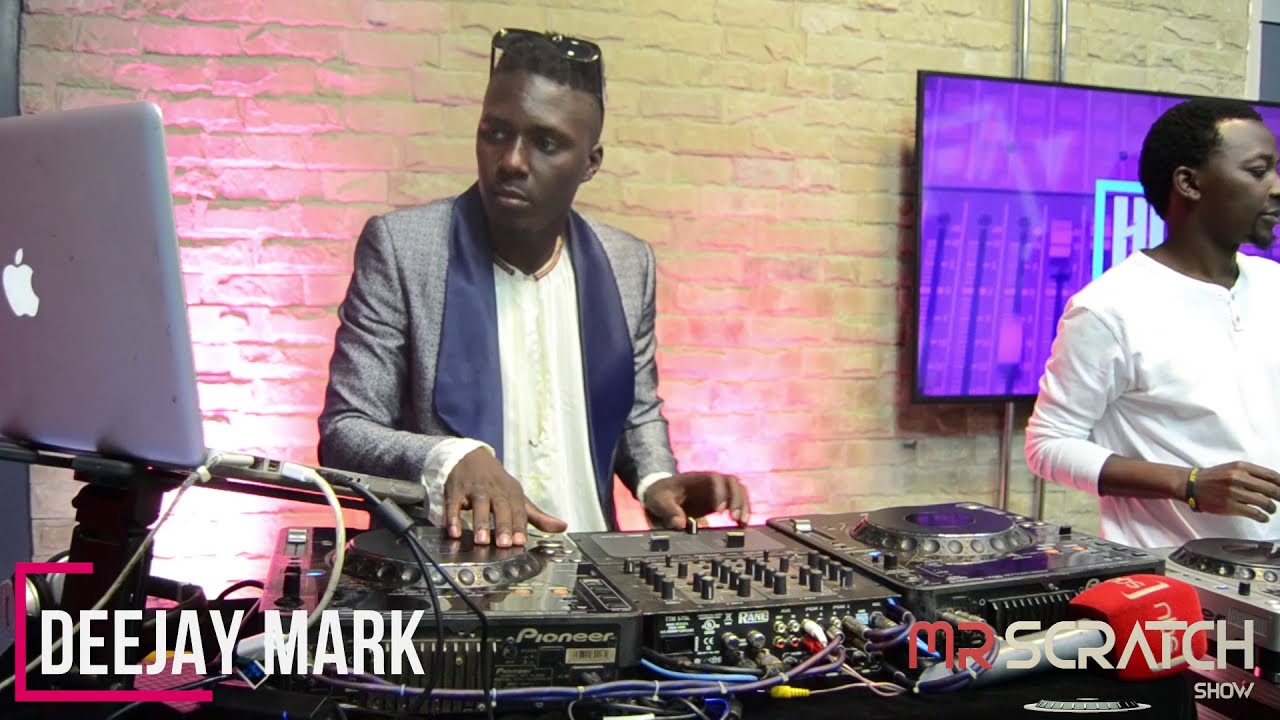 The best of Mr. Scratch....... Deejay mark watch it till the end and see how he do it