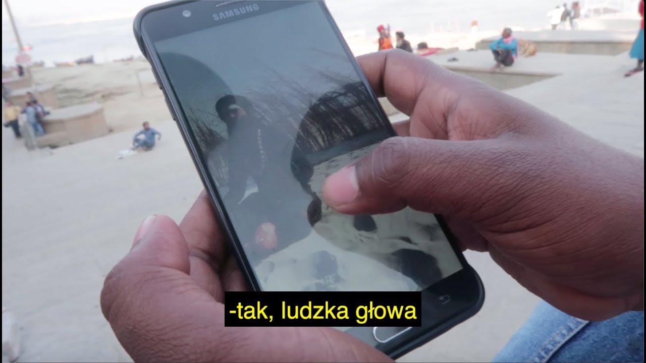 Indie - SEKTA ZJADAJĄCA LUDZKIE ZWŁOKI I PALENIE CIAŁ&nbsp;PRZY GANGESIE