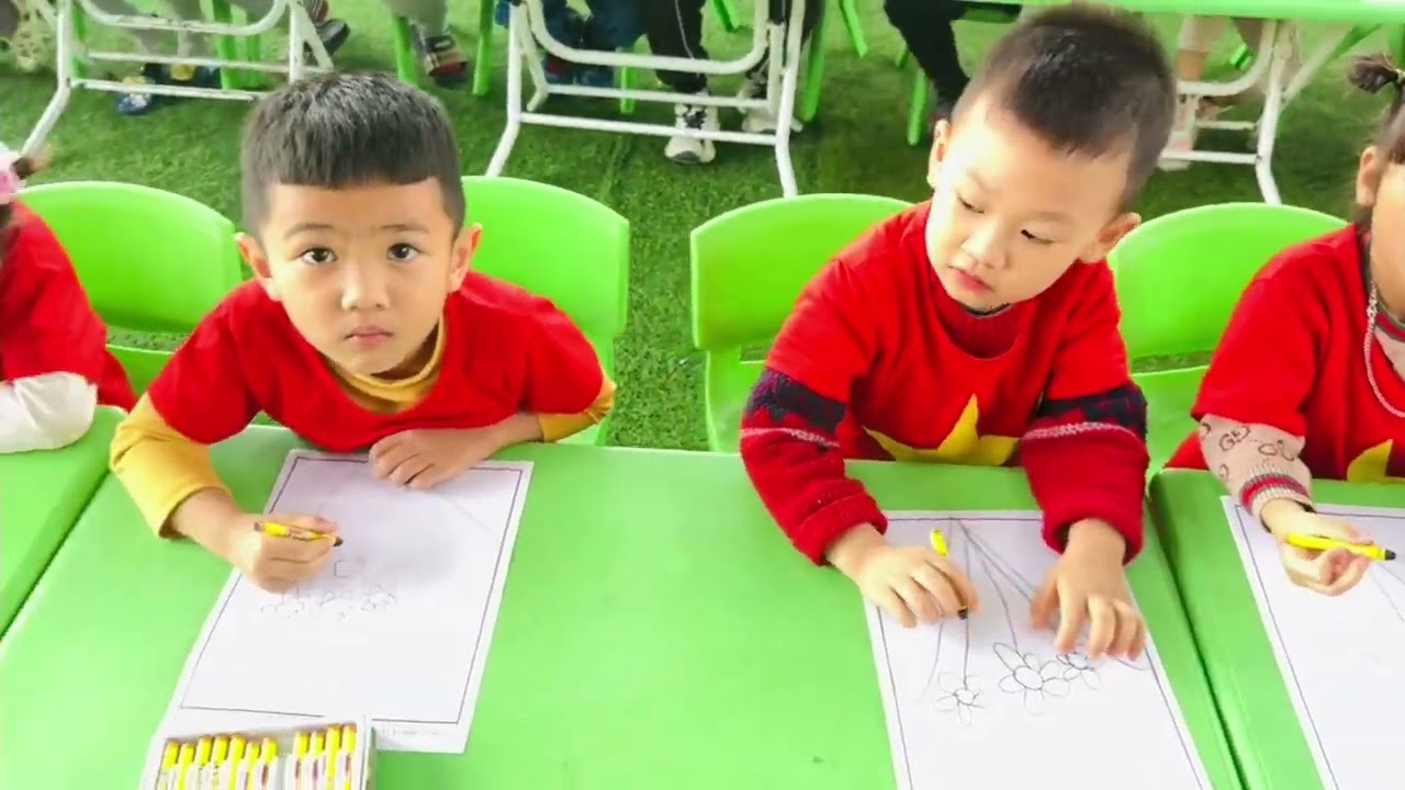 Ngày hội vẽ tranh “NHỮNG BÔNG HOA TỪ TRÁI TIM” 2026 - Cô Quỳnh Trang