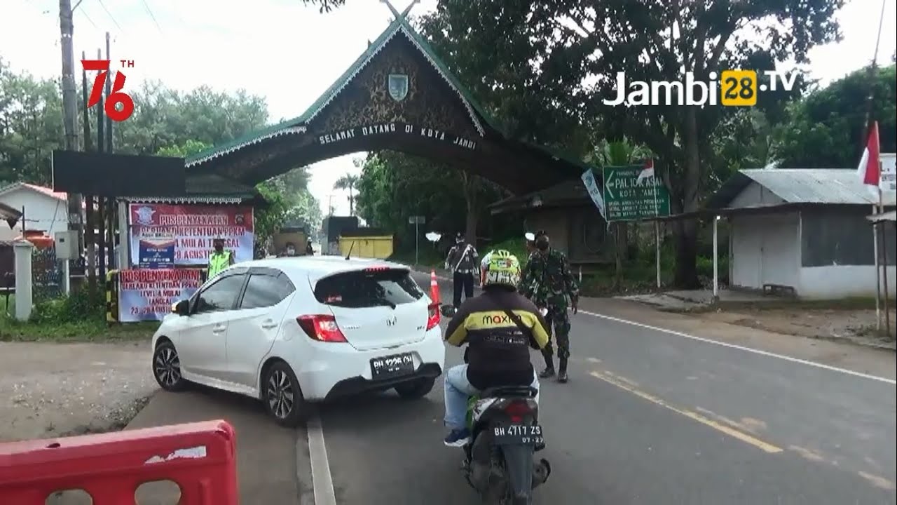 Penyekatan PPKM Level 4, Pintu Masuk Kota Jambi Dijaga Ketat Petugas