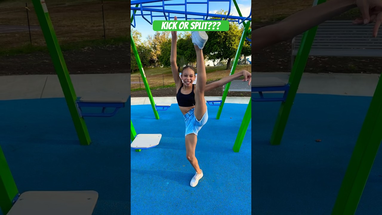 Do I have your ATTENTION!!!💚💙 TikTok Trend #shortvideo #shortsfeed #tiktok
