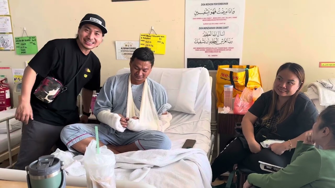 Kawan-Kawan Datang Melawat Dihospital/Moga Segala Urusan Wan Family Dipermudahkn🤲