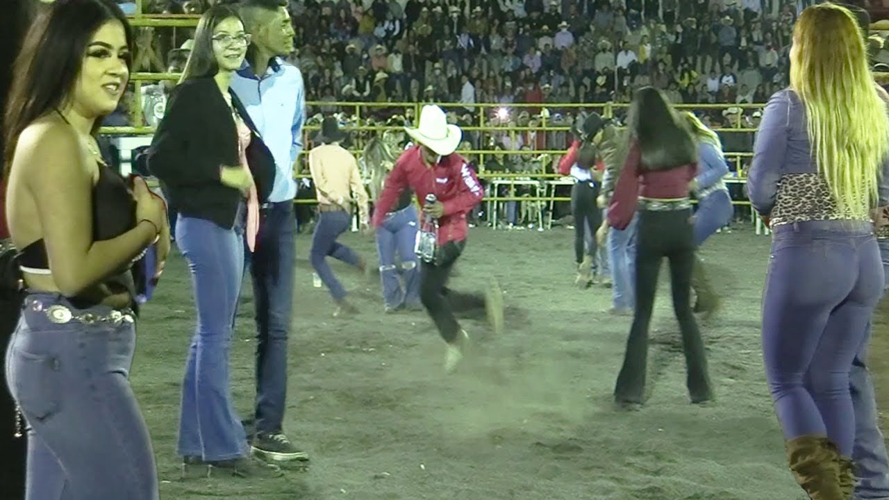 ¡¡CONCURSO DE BAILE!! MIRA QUE CHULADA DE AMBIENTE