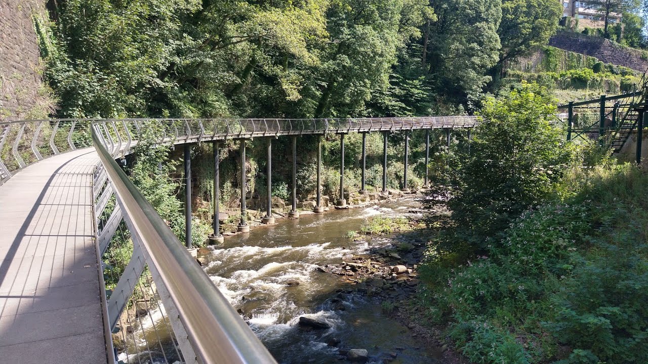 STOCKPORT & NEW MILLS