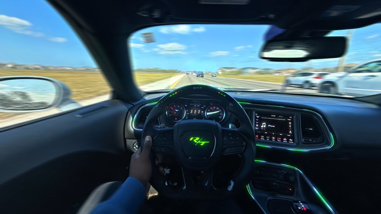 LOUD 5.7L DODGE CHALLENGER R/T CUTTING UP IN TRAFFIC ASMR POV DRIVE