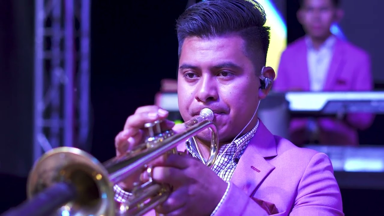 Mix Corrido -( INOCENTE MORALES Y SU GRUPO MUSICAL LOS REDIMI2 POR CRISTO) - Video En Vivo