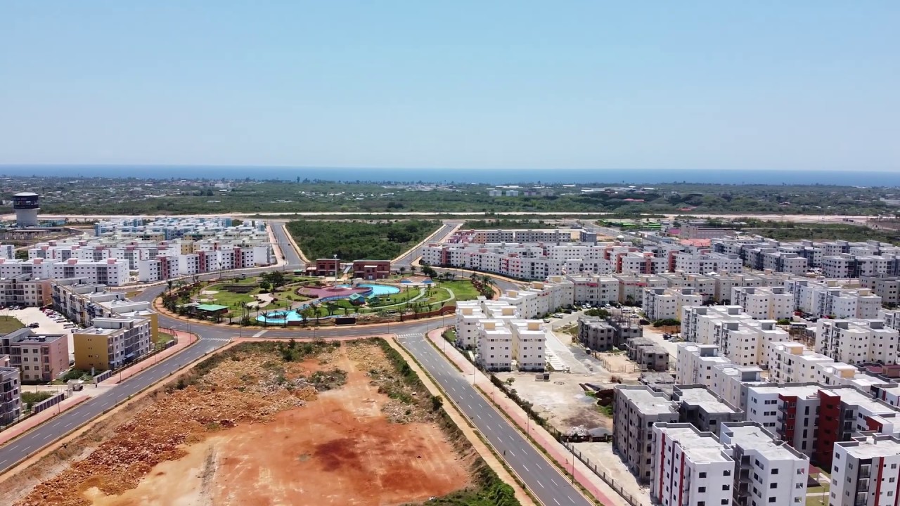 Vista Aerea Desde Ciudad Juan Bosch Hasta Autopista Juan Pablo II  3.0 KM.