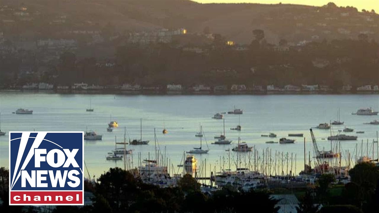 Tucker investigates: California homeless living on makeshift boats