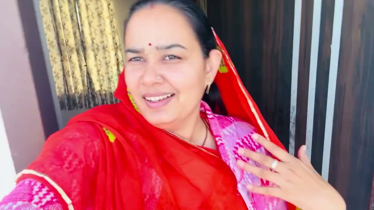 Daily vlog!! Aaj hamare bni daal ki pakodi😋