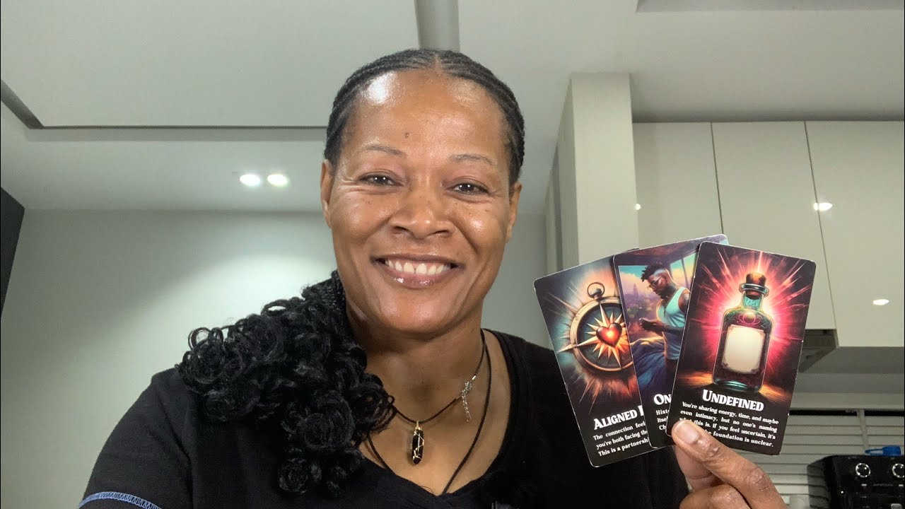 🥰 ALL SIGNS! 🥰WHAT YOU DON&rsquo;T SEE COMING! ❤️ LOVE TAROT CARD READING