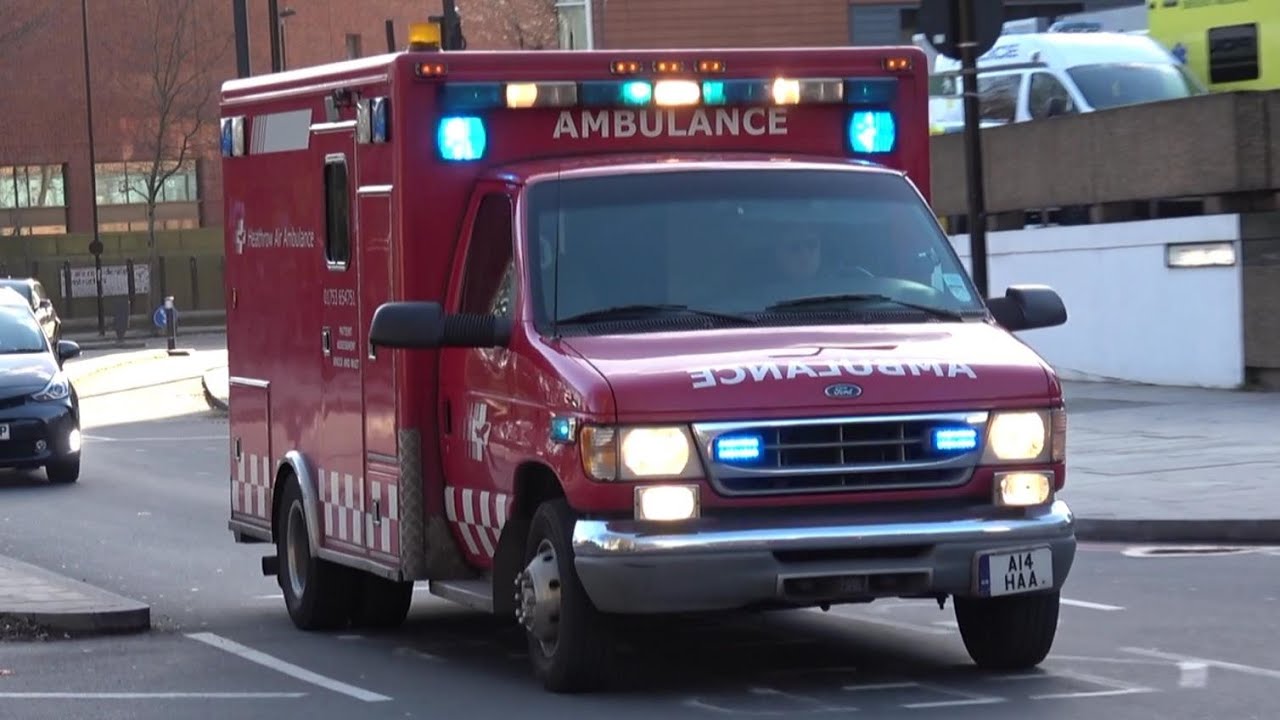 Ford E-350 AMERICAN Ambulance responding in London - Heathrow Air Ambulance!