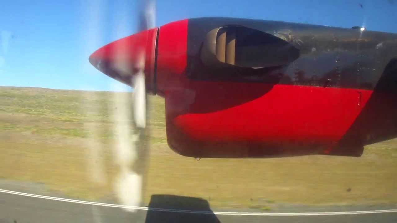 Twin Otter short field takeoff! Departure from Grimsey aboard Norlandair FNA 537.