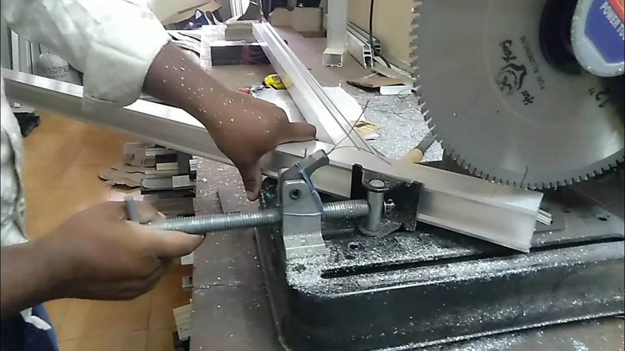 how to cut alluminium section 45 degree 4K || Alluminium section ko 45 degree me kaise cut kare 🔥🔥