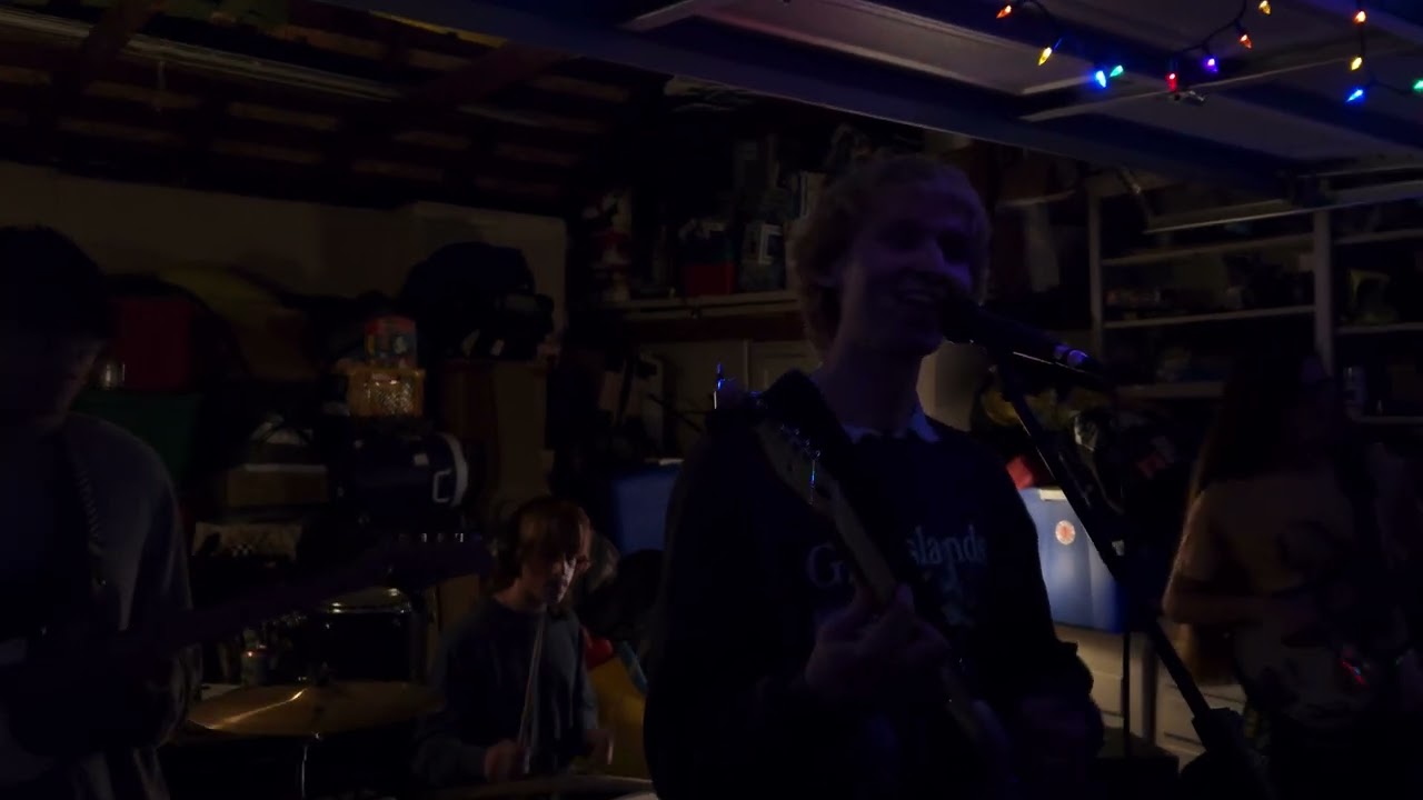 crilly @ echoes from the backyard  11/14/25