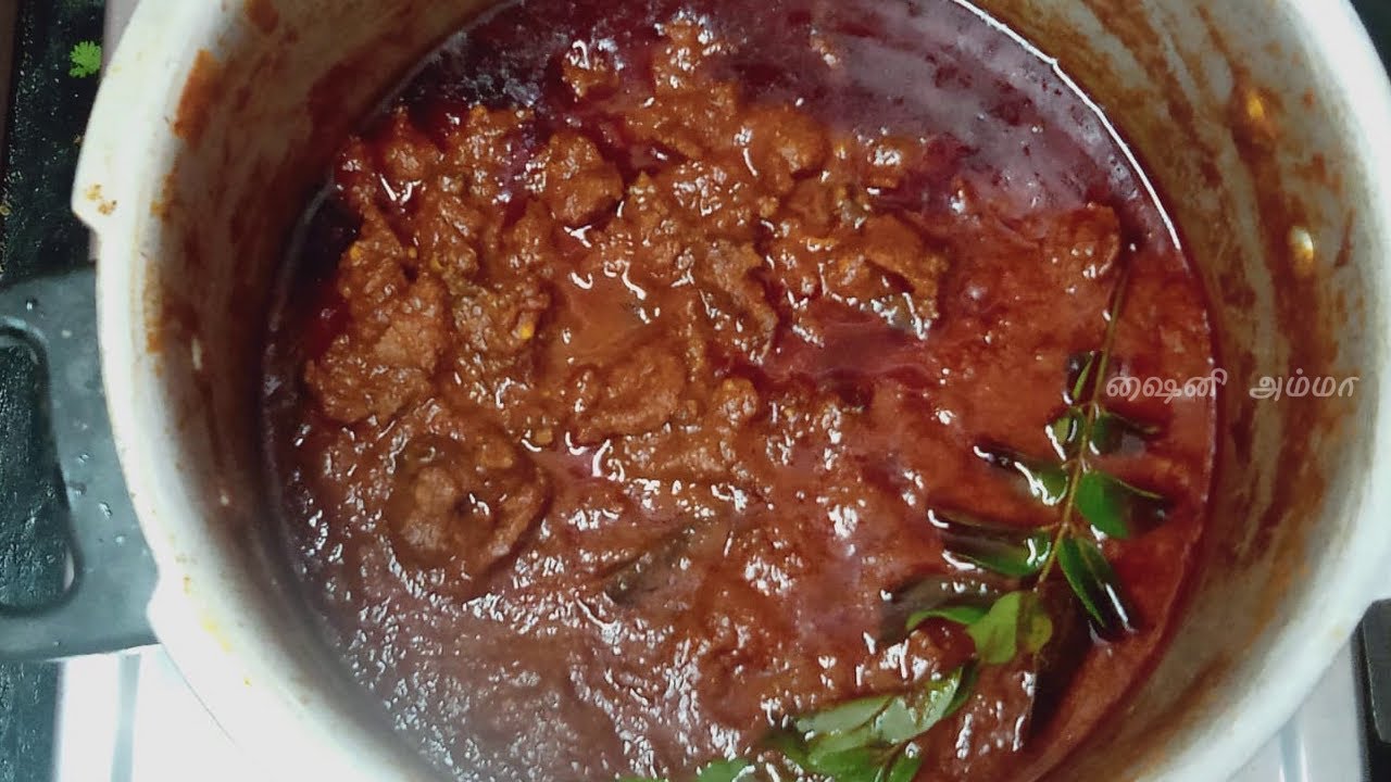 Beef Kulambu Seivathu Eppadi | தேங்காய் வறுத்து அரைத்த பீப் குழம்பு | Beef Curry