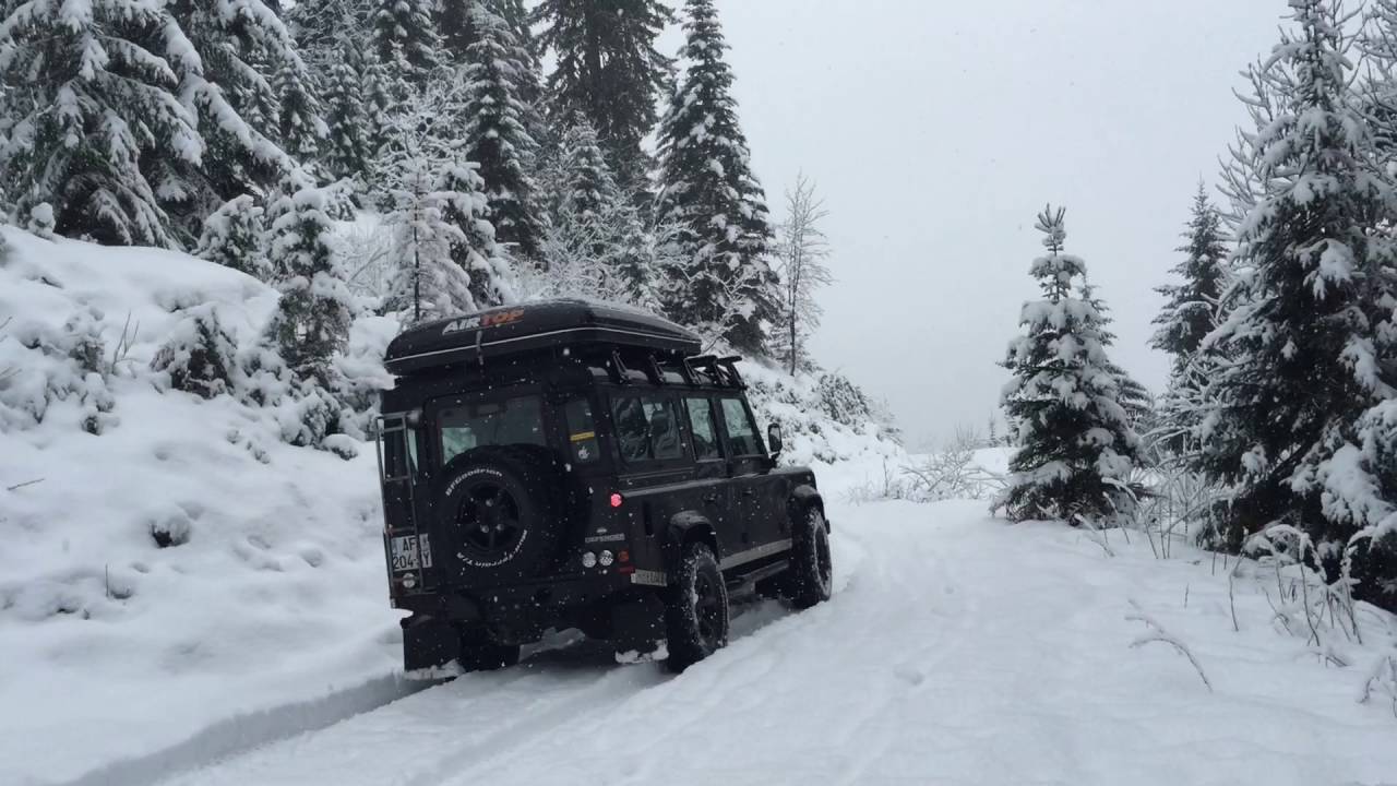 Land Rover Defender TD4 Snow Alps P2 jan16