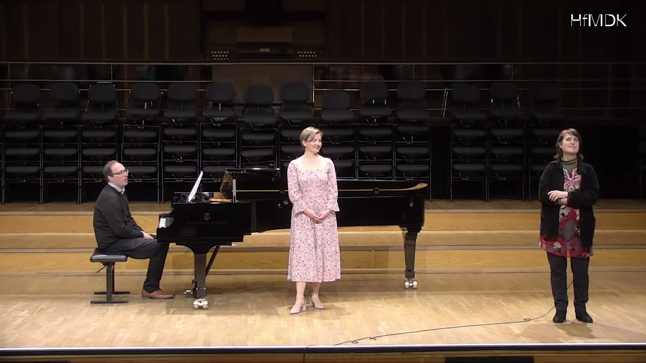 Masterclass with Capucine Chiaudani (16) Frankfurt Univeristy of Music and Performing Arts HfMDK