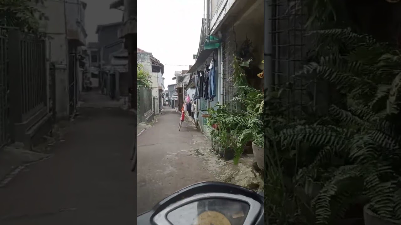 Sekilas kehidupan dalam gang di kota Sukabumi Jawa Barat 