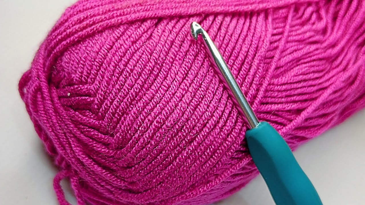 I fell in love with this stitch. A simple and elegant crochet pattern. New crochet