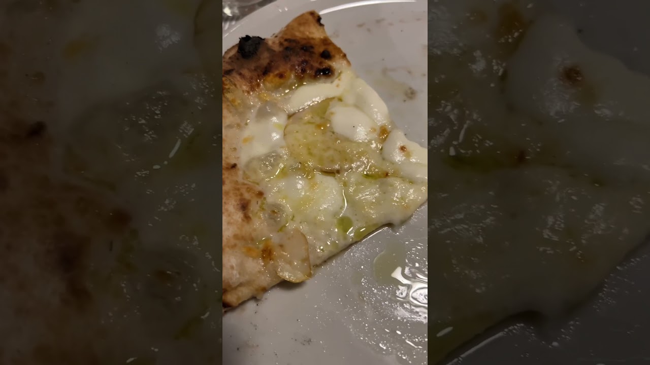 Pizzeria Le Vecchie Cantine, Taranto #pizzeria #italy #puglia #taranto