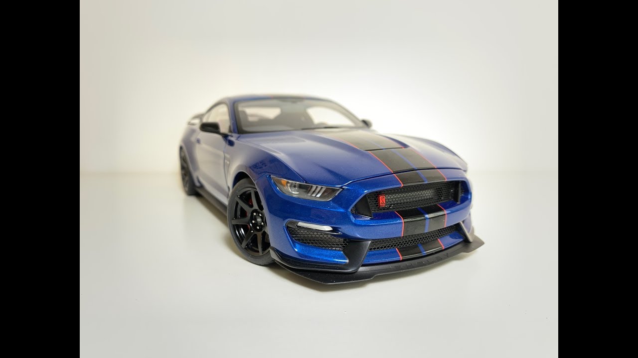 1/18 AUTOart Ford Mustang Shelby GT350R Blue 72933
