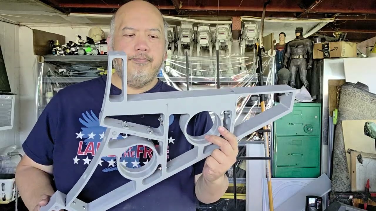 AmusedJester Builds Part 2B: 5 foot  Chubby Kiwi Millenium Falcon fits Starwars TVC