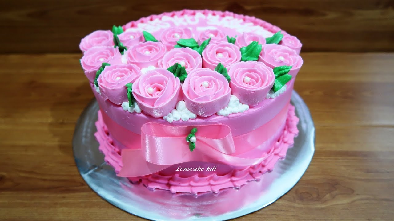 Cara Menghias Kue Ulang Tahun Bunga Mawar Lebih Simpel