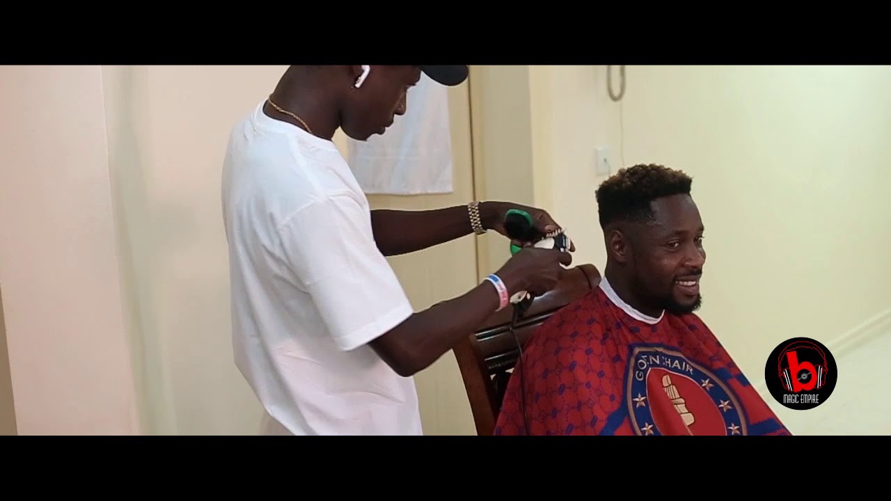 Richmond Boakye Yiadom with the B Magic Family.