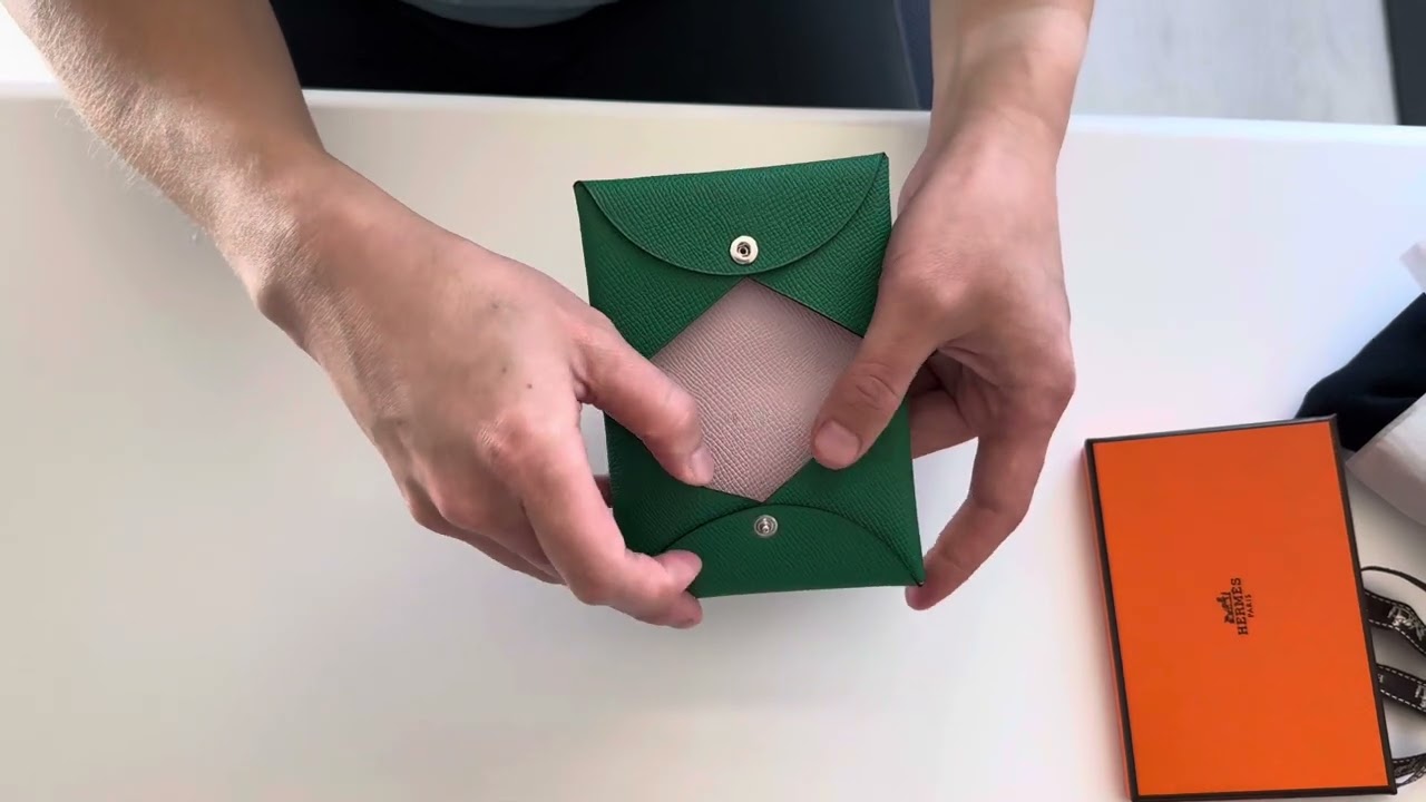 Hermès Special Order Calvi Card Holder Unboxing