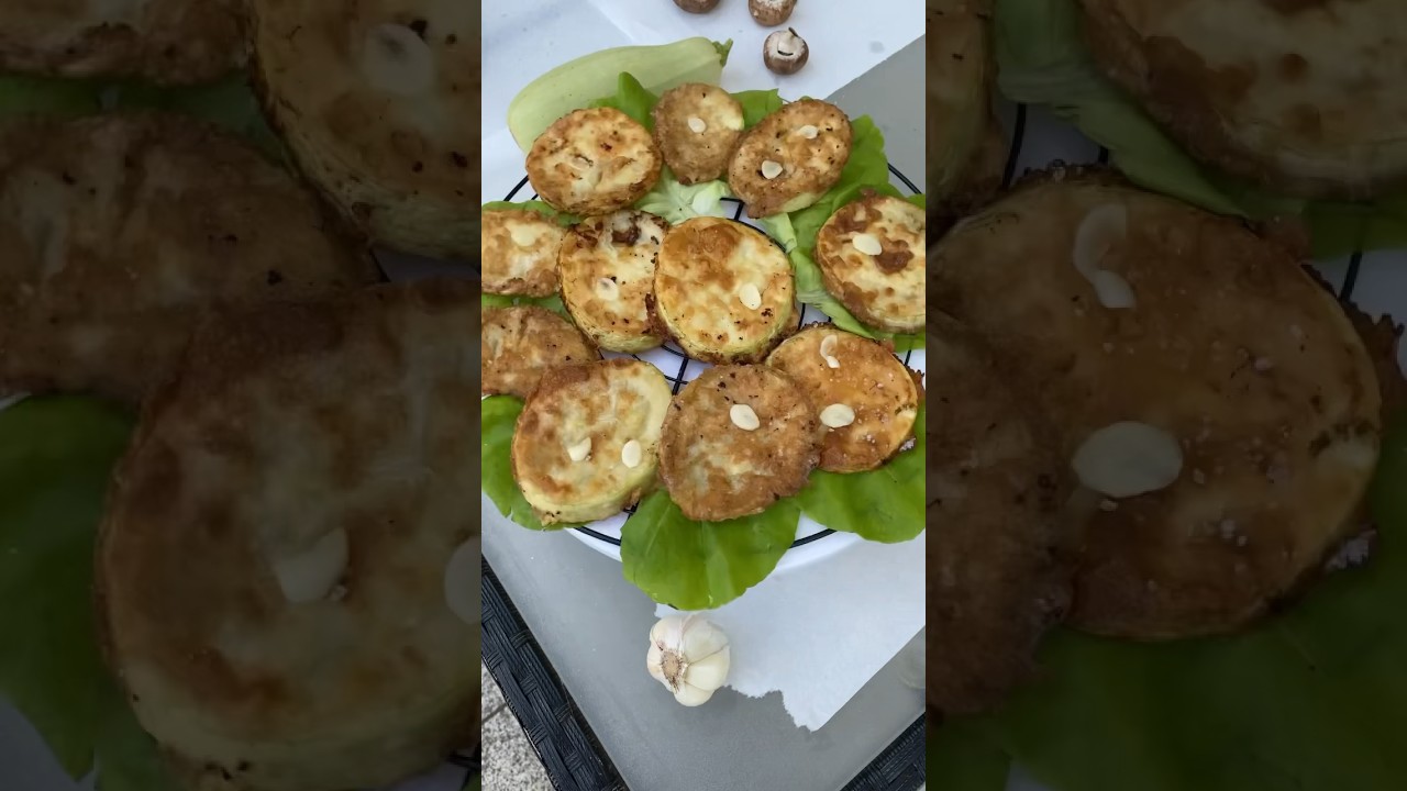 Weiße gebratene Zucchini mit Knoblauch 🧄