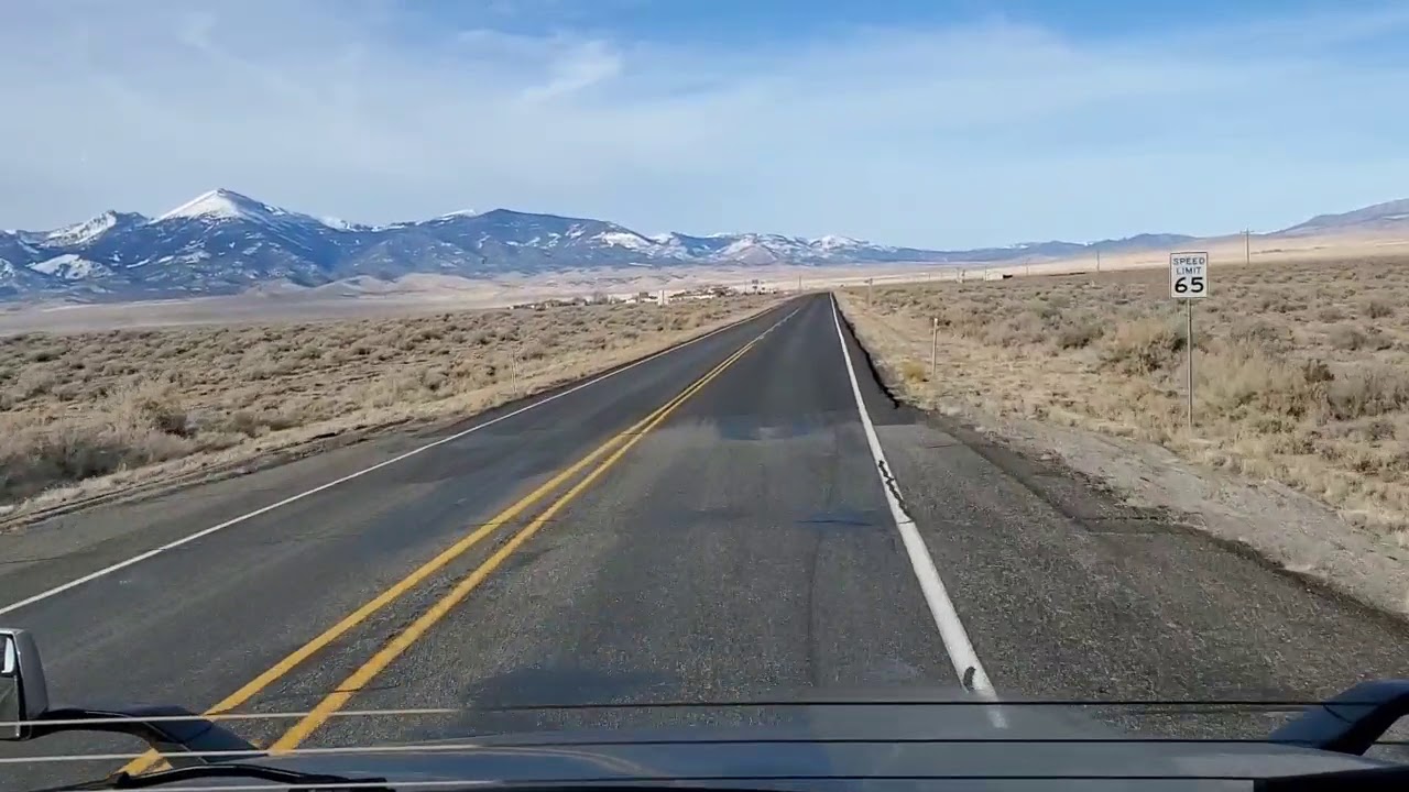 Semi Trucking Highway 50 Light.. The Loneliest Highway In The US.. No Dozing Off!!