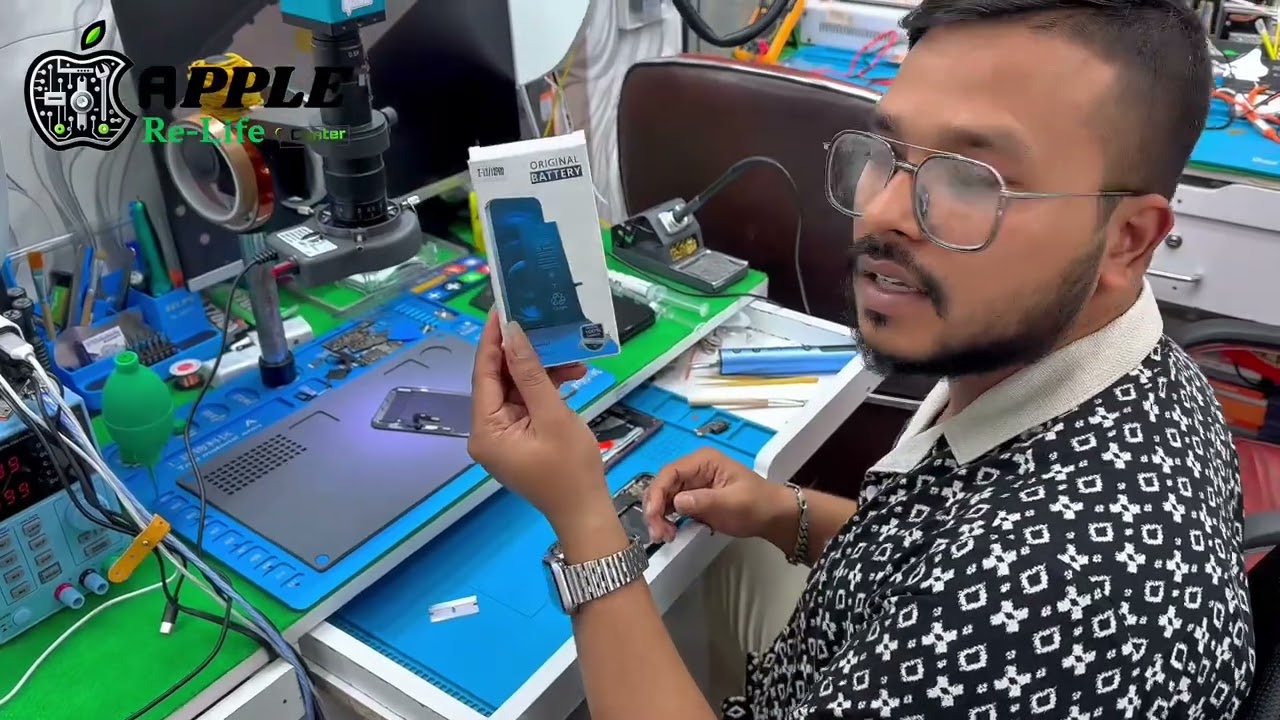 🔋 iPhone 12 Pro Battery Problem? #smartphone #repair #iphone #tech #technology #applerelifecenter 