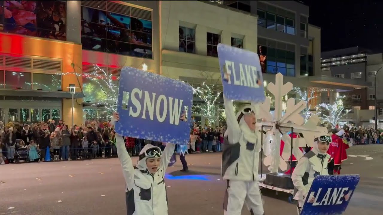 Bellevue’s 2024 Snowflake Lane: A Winter Wonderland You Won’t Want to Miss!