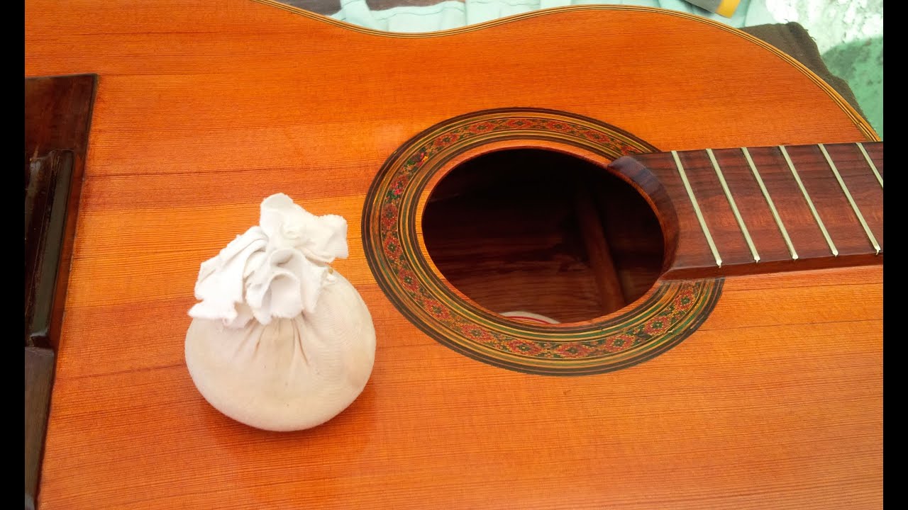 Restauracion de una guitarra