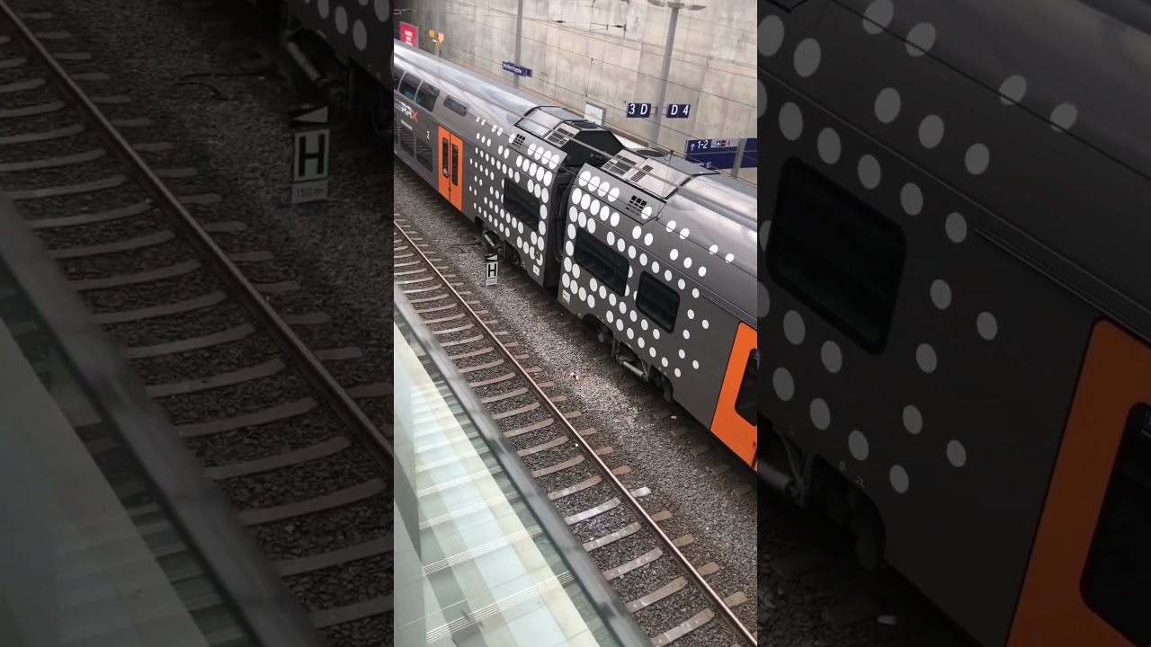 Einfahrt RE6 (RRX) Nicht Einsteigen K&ouml;ln Bonn Flughafen #rrx #db #k&ouml;ln #shorts