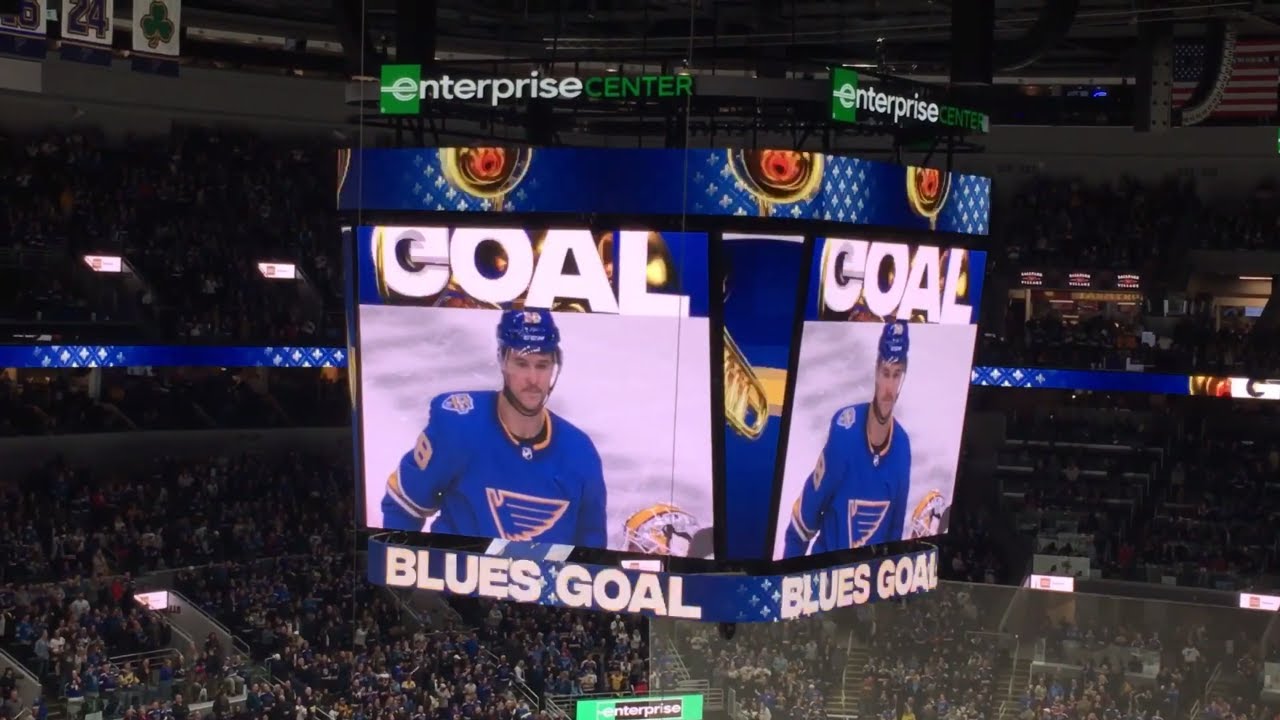 St. Louis Blues Goal Horn Live + Towel Man #4 - 11/30/19