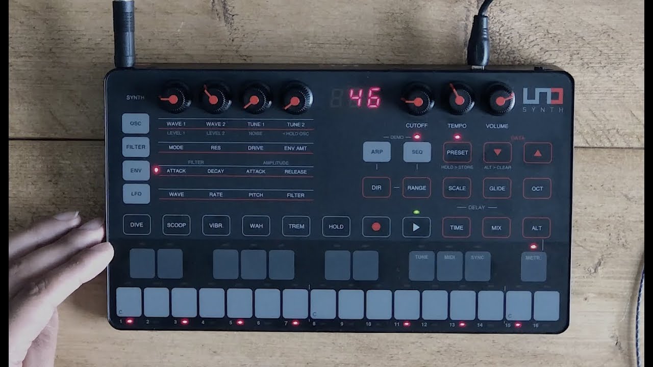 IK Multimedia UNO Synth Review