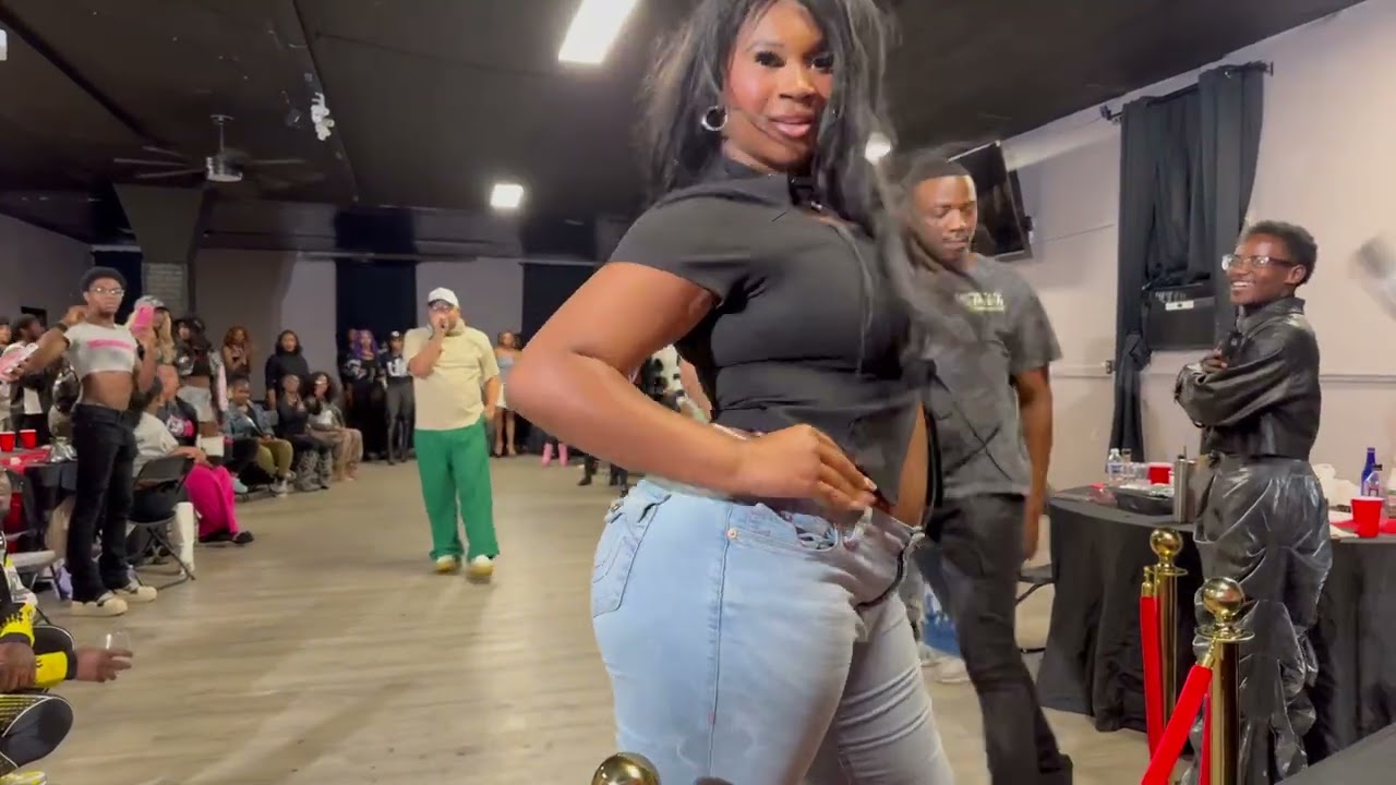 THE WHO'S BAD BALL - OTA RUNWAY PART 1