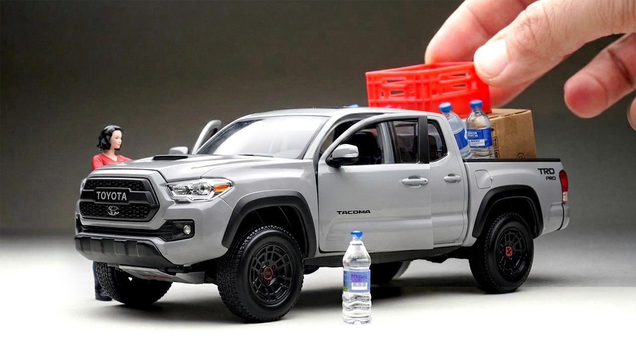 Unboxing Toyota Tacoma TRD PRO Mini Pickup 1:27 Diecast Scale Car RP