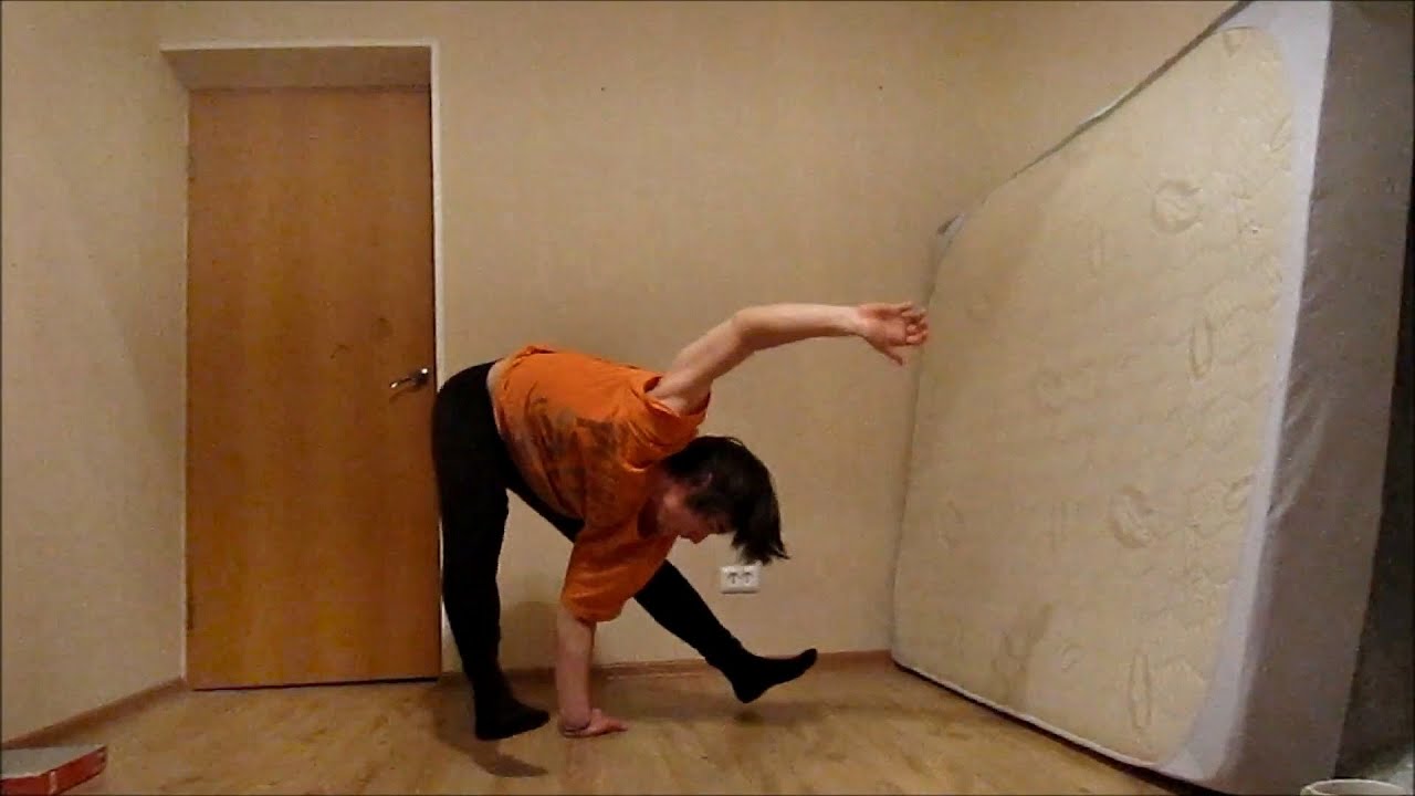 Как научиться спичаг на одной руке / How to one arm press handstand
