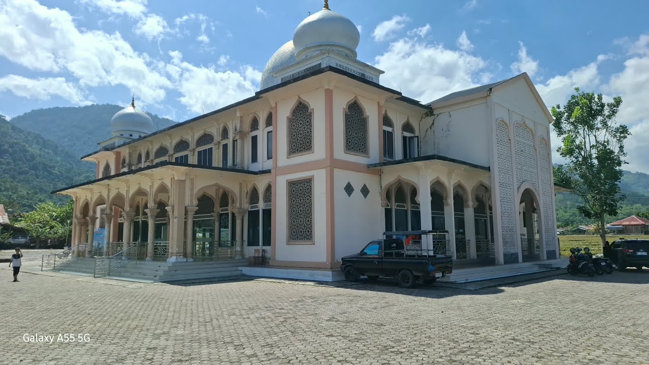 Masjid Besar Baitul Istiqamah Tangse