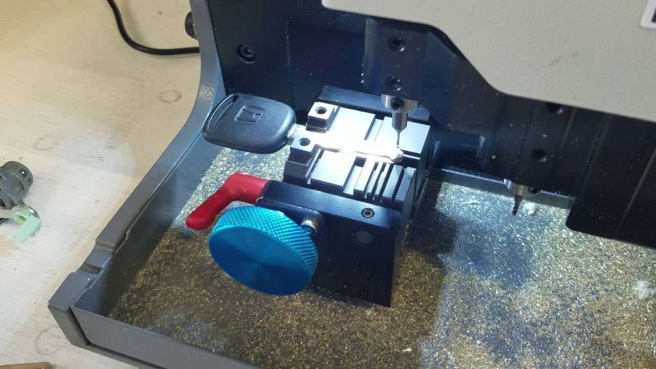 Miracle A9 Premium - Decoding and Cutting Honda High Security Key