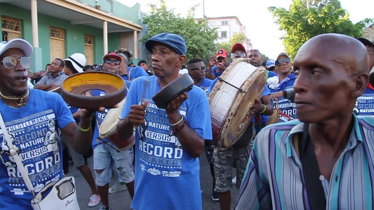 La Conga de los Hoyos Santiago d e Cuba  a cura di pasquale pachi chiurazzi