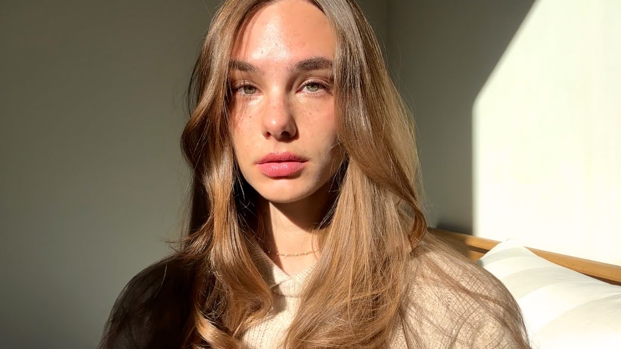 minimal daily makeup routine - natural and glowy
