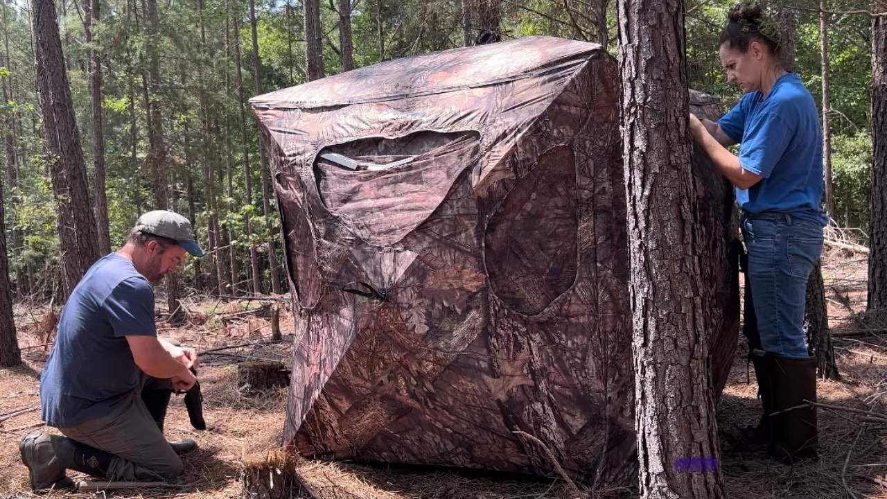 Ameristep Silent Brick House Ground Blind Setup