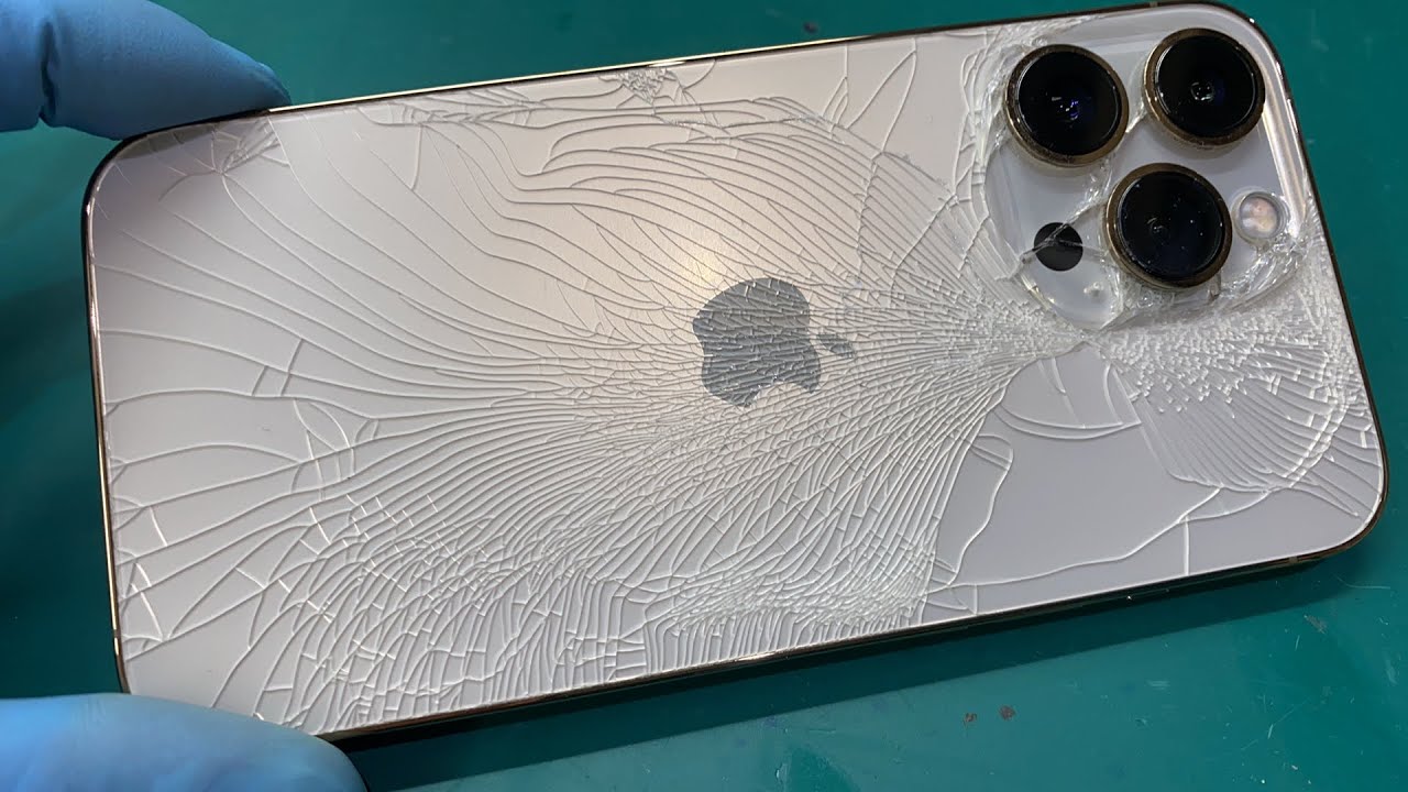 iPhone 13 Pro 背面ガラス割れ交換修理