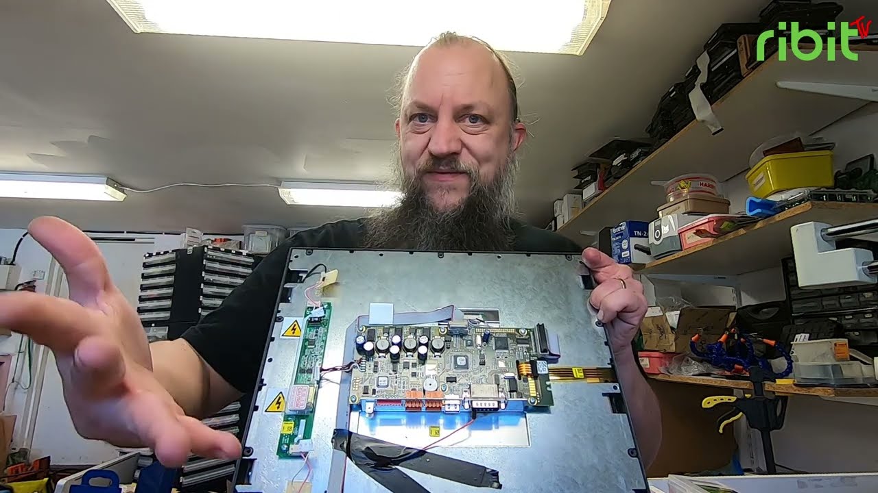 Reparation: ombyggnad av display, från lysrör till LED