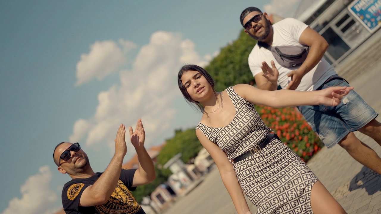 Lolita band MT ft. Jozek Heli -  Mix - Aj roma romale / Prsi prsi / Av caje ( 2X vlastna / cover )
