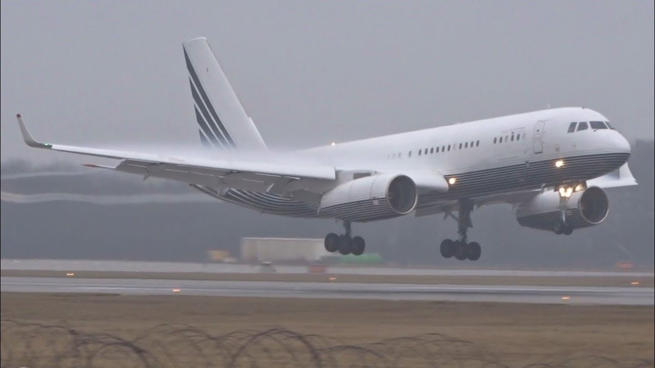 [FullHD] Business Aero Tupolev 204 RA-64010 landing & takeoff at Geneva/GVA/LSGG